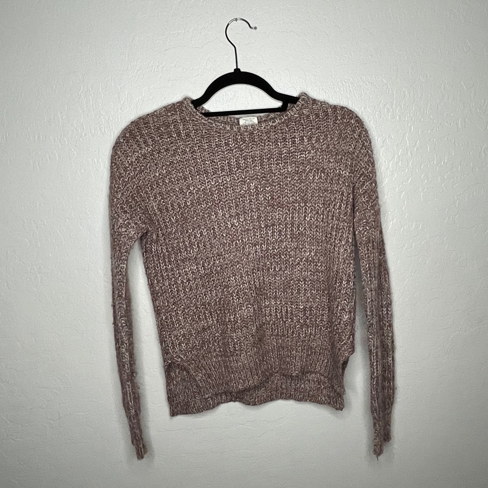 Tillys sweater